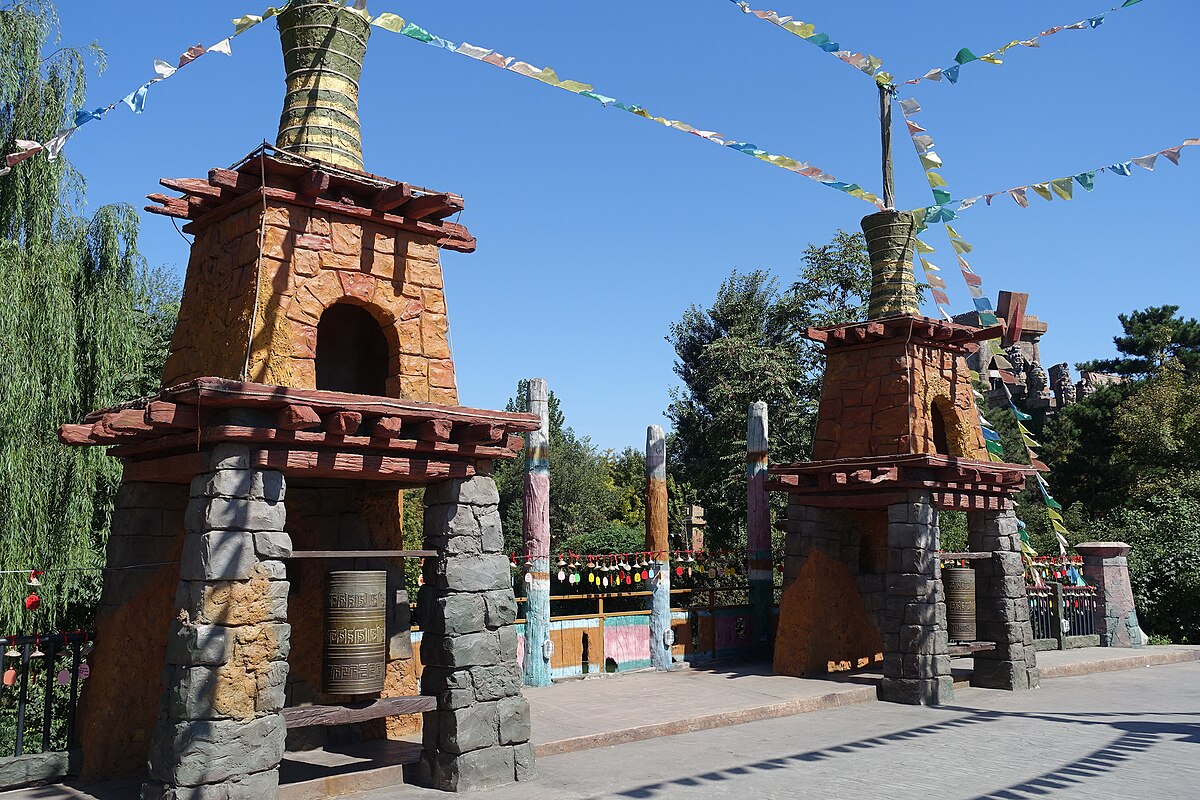 Adventure Golf and Raceway